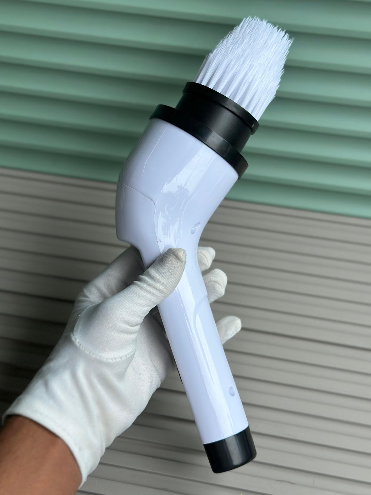 9-in-1 MULTIFUNCTIONAL ELECTRIC

CLEANING BRUSH