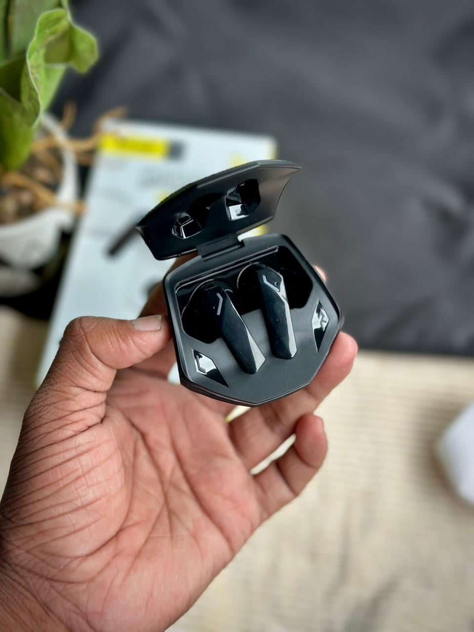 Hitage Batman Series TWS-677 – True Wireless Gaming Earbuds