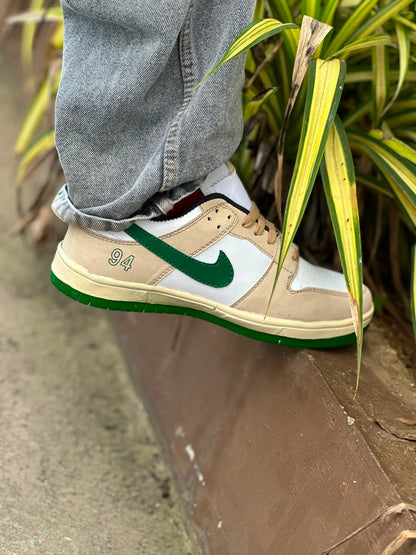 NIKE SB DUNK 94