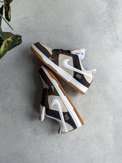 Nike Dunk Low "94 Edition" – Brown / Beige / Gum