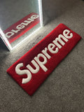 Classic Red Box Logo Custom Tufted Rug – Handmade Hypebeast Supreme Style Runner | Streetwear Bedroom Decor & Sneaker Closet Mat