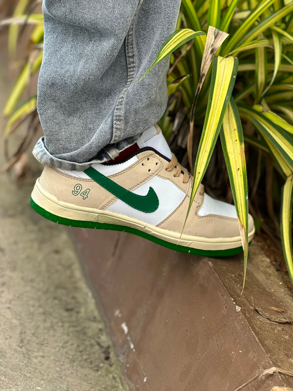 NIKE SB DUNK 94