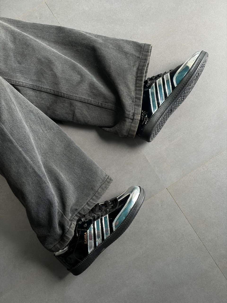 Adidas Samba OG “Metallic Silver