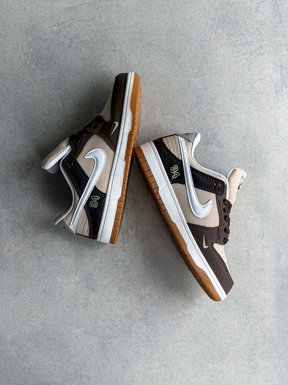 Nike Dunk Low "94 Edition" – Brown / Beige / Gum