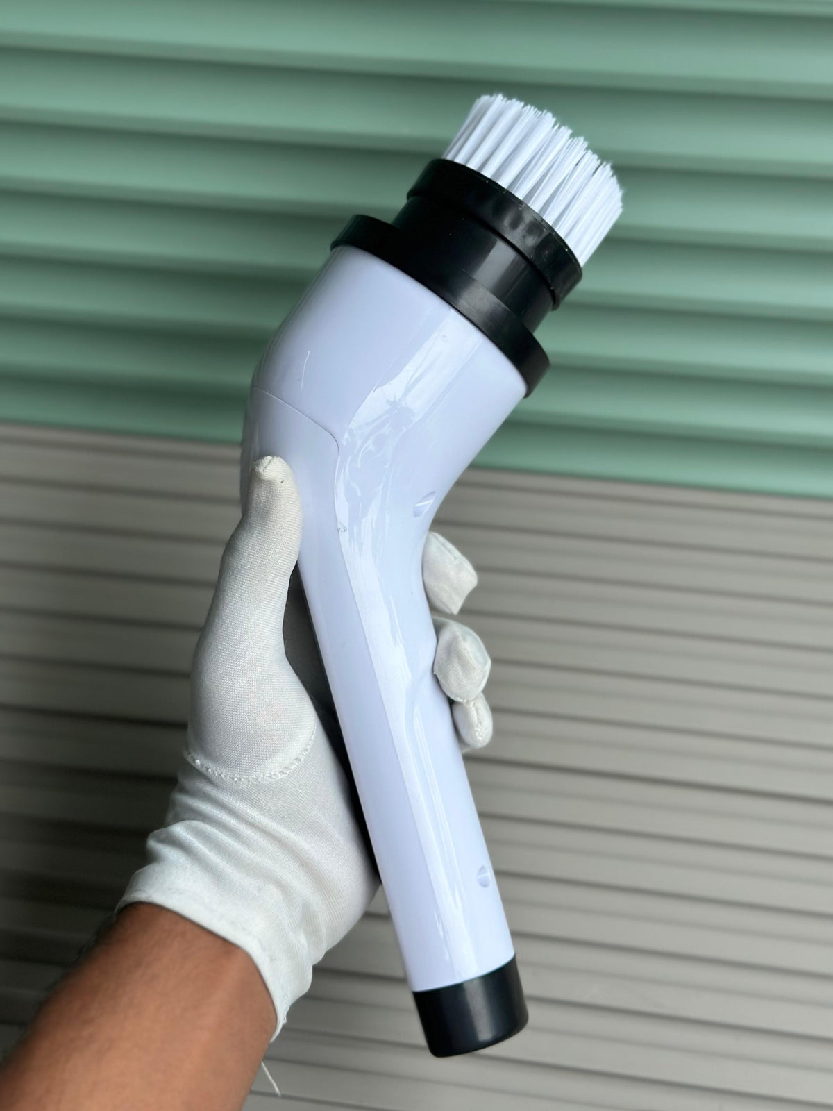 9-in-1 MULTIFUNCTIONAL ELECTRIC

CLEANING BRUSH