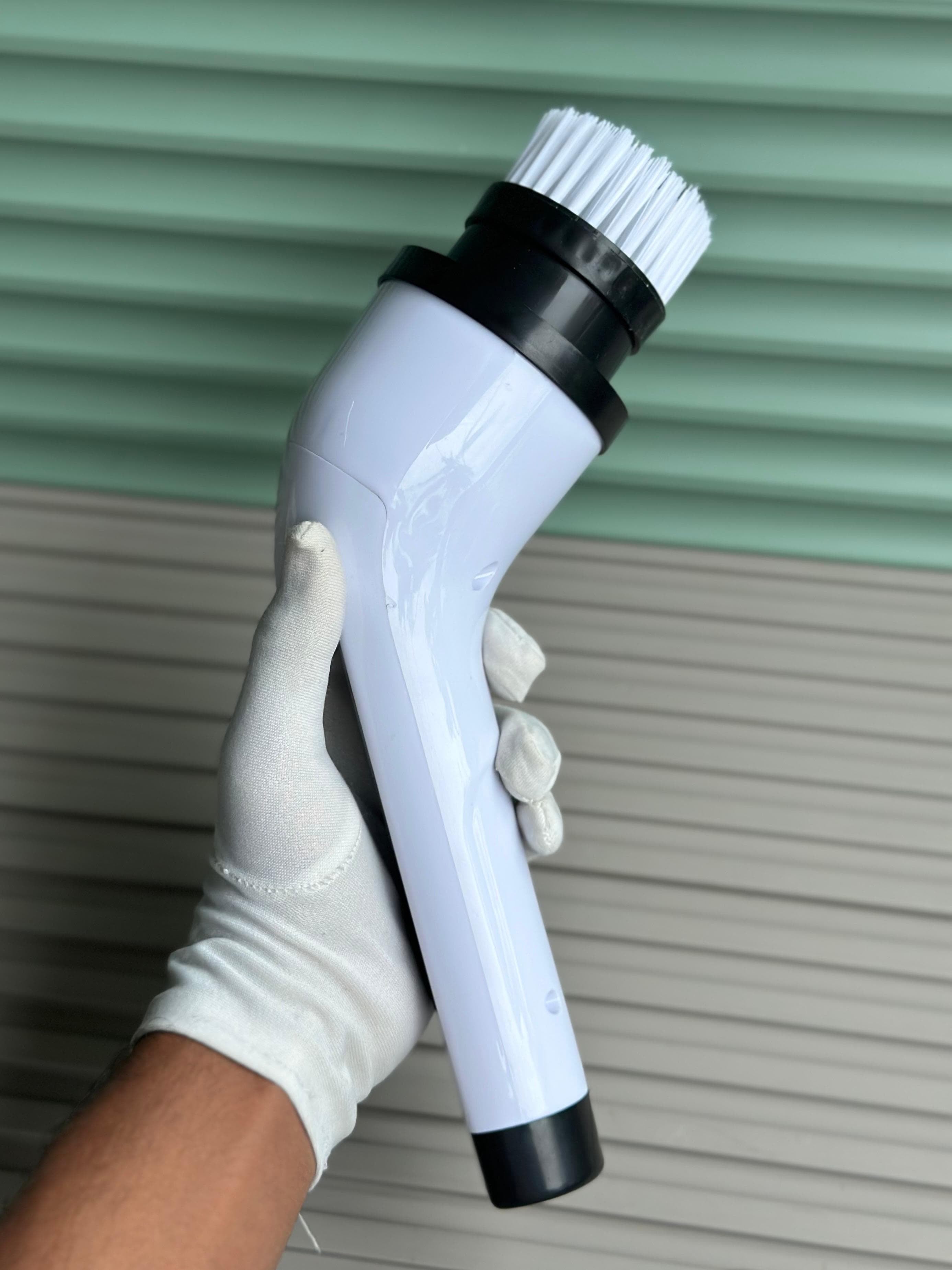 9-in-1 MULTIFUNCTIONAL ELECTRIC

CLEANING BRUSH