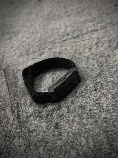 WHOOP Fitness Tracker Band – Screenless Health & Recovery Monitor | Black Nylon Strap