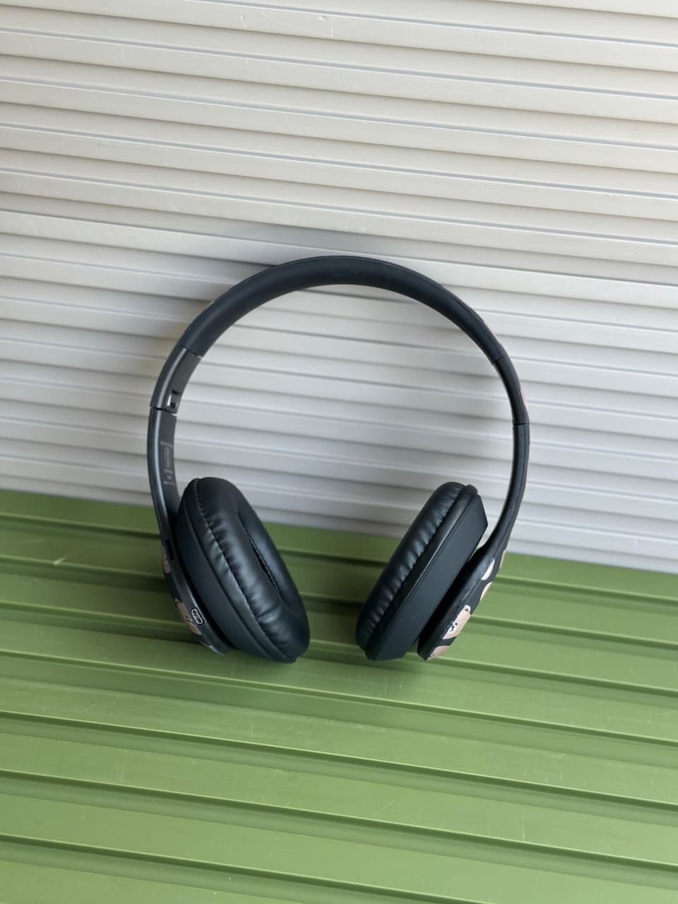 Beats Studio3 Wireless — Mickey's 90th Anniversary Special Edition