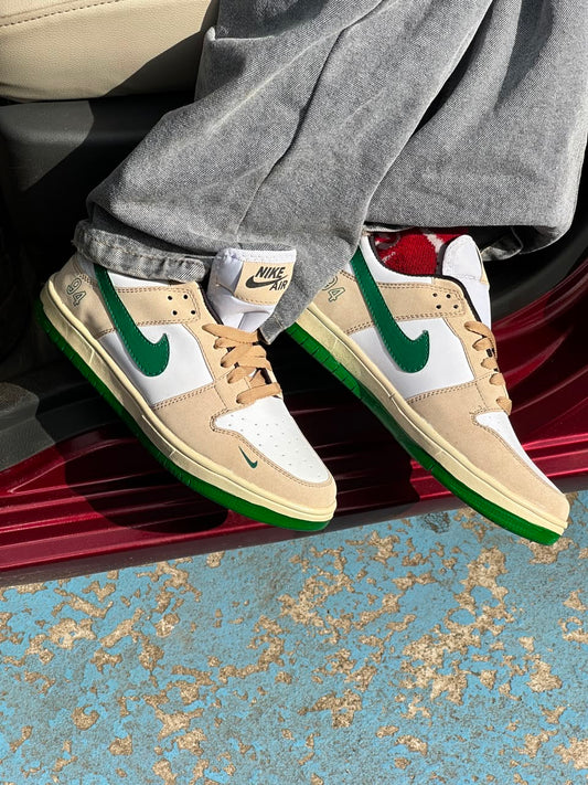NIKE SB DUNK 94